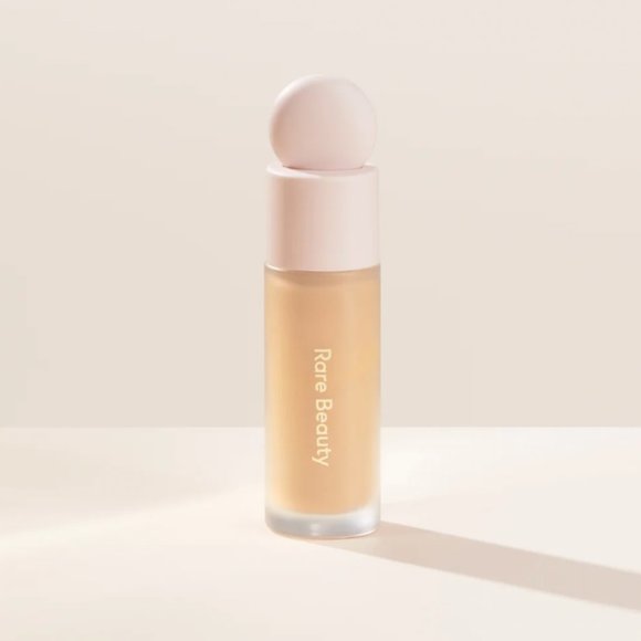 Rare Beauty Liquid Touch Brightening Concealer | 190W - Picture 1 of 4